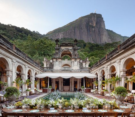 Wedding Brazil, Tropical Chic Wedding, Brazil Wedding, Brazilian Wedding, Wedding Procession, Summertime Wedding, Sao Francisco, Pnina Tornai, Wedding Toasts