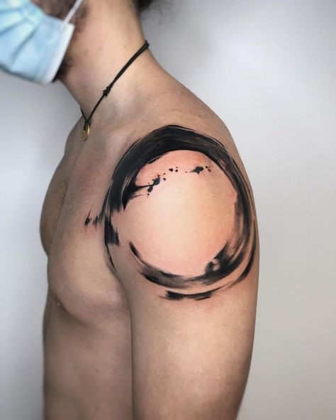 101 Best Zen Tattoo Ideas You Have To See To Believe! - Outsons Zen Tattoo Ideas, Best Shoulder Tattoos, Shoulder Tattoos For Men, Best Tattoos For Men, Zen Tattoo, Zen Circle, Simple Images, Cool Shoulder Tattoos, Polka Tattoo