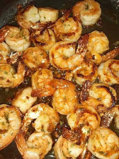 Honey Butter Old Bay Shrimp Honey Butter Old Bay Shrimp, Shrimp Healthy, Old Bay Shrimp, Honey Garlic Shrimp, Butter Shrimp, Shrimp Dishes, Shrimp Recipe, Old Bay, Garlic Shrimp