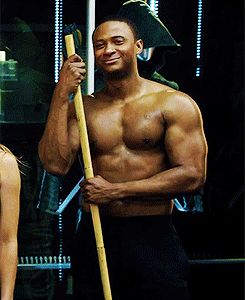 David Ramsey Workout 1 John Diggle, David Ramsey, Supergirl 2015, The Cw Shows, Team Arrow, Healthy Man, Man Crush Monday, Black Entertainment, Fastest Man