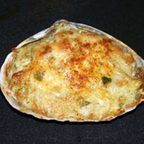 Coquilles St. Jacques Crab Imperial Recipes, Coquilles St Jacques Recipe, Coquilles St Jacques, Crab Imperial, Scallop Dishes, Regional Food, Dinner Prep, Sprout Recipes, Crab Recipes