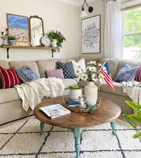 Cute Cozy Home, Wall Color Ideas, Ranch Remodel, Diy Home Improvements, Fourth Of July Decor, July Decor, Patriotic Decor, Cozy Home Decor, Modern Farmhouse Style