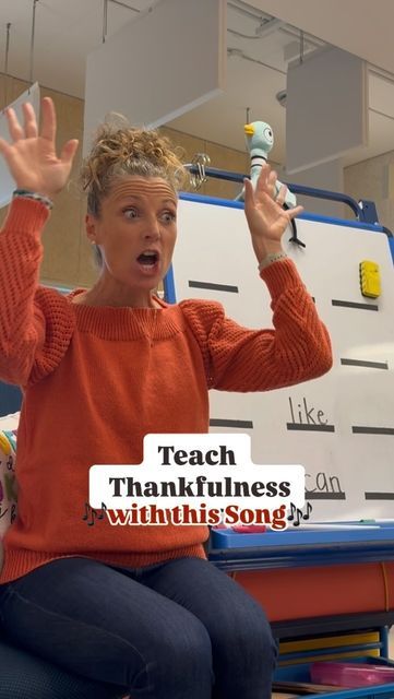 Lindsay / Early Years Literacy Specialist on Instagram: "➡️Teach THANKfulness with this SONG🎶 

I love to teach through song, but what I really love to do is teach my learners how to be kind humans 💛

Teachers, parents, kind humans you are appreciated for all that you do! I am thankful for you 💛
.
.
.
.
Lyrics:
Thankful, Thankful yes I am.
Thankful for the stars and thankful for the land.
Thankful for the birds and thankful for the bees.
Thankful for you and thankful for me.
Thankful, Thankful yes I am.
Thankful for the stars and thankful for the land.
.
.
.
.
.
#literacyandlindsay #toddler #homeschooling #learnenglishonline #learnenglish_easily #prekactivities #iteachkinder #parenting #reader" Thankful Books For Preschool, Thanksgiving Songs For Kindergarten, What Are You Thankful For Preschool, Please And Thank You Song, Preschool I Am Thankful For, Thankful Lesson For Preschool, Thankful Lesson Plans For Toddlers, November Songs For Toddlers, Thankful Lesson Plans For Preschool