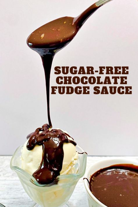 A delicious 5 ingredient sugar free chocolate fudge sauce perfect for any Keto or THM dessert. Keto Hot Fudge Sauce, Sugar Free Hot Fudge Sauce, Keto Chocolate Sauce, Keto Sauce, Chocolate Syrup Recipes, Sugar Free Fudge, Healthy Easy Dinner Recipes, Chocolate Fudge Icing, Sugar Free Frosting