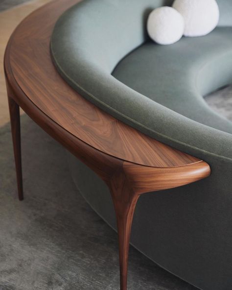 Vladimir Kagan Design Group on Instagram: “If you’re looking for curves, our Sculpted Sofa Table has it all, with its long sinuous shape designed to pair with any of our rounded-back…” Sofa Table Ideas, Simple Sofa Table, Sofa Arm Table, Long Sofa Table, Oak Sofa, Square Sofa, Vladimir Kagan, Long Sofa, Simple Sofa