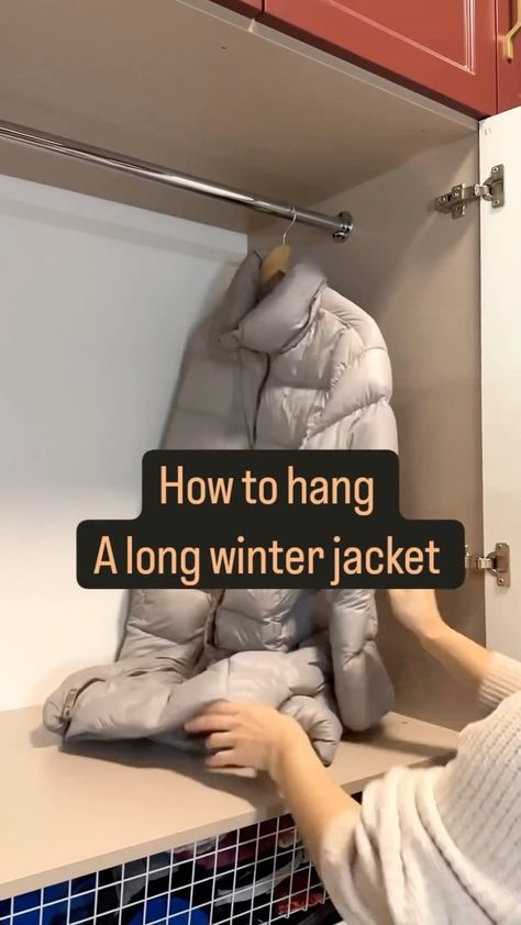 HOME ORGANIZATION & DECOR | Level up your winter wardrobe: How do you hang your long winter jackets? Share your tips below! ☺️ * Follow @thatorganizedhome for more… | Instagram How To Hang Jackets On Hangers, Hanging Jackets Ideas, Jacket Storage Ideas, Long Winter Jackets, Jacket Storage, Decor Organization Ideas, Long Winter Jacket, Closet Hacks, Folding Techniques