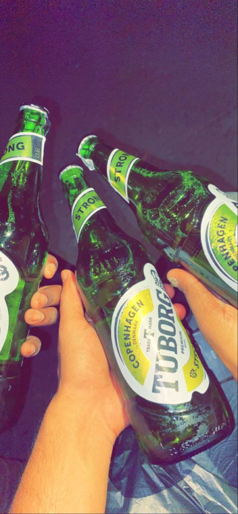 Alcohol Snaps Snapchat, Beer In Hand Snapchat, Beer Party Snapchat, Beer Snaps Snapchat, Fake Beer Snaps, Beer Pics Snapchat, Alcohol Party Snapchat, Beer Snapchat Stories, Beer Snapchat