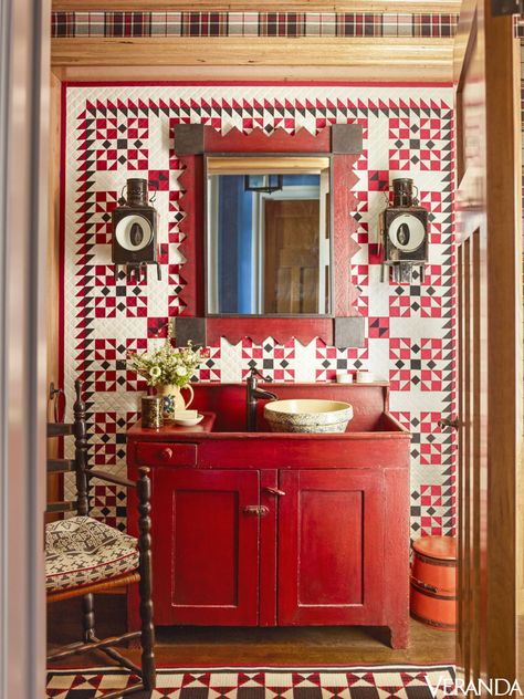 Kirsten Blazek, Half Bathroom Ideas, Primitive Bathrooms, Ski House, Bathroom Red, American Decor, Half Bathroom, Bad Design, Mountain Home