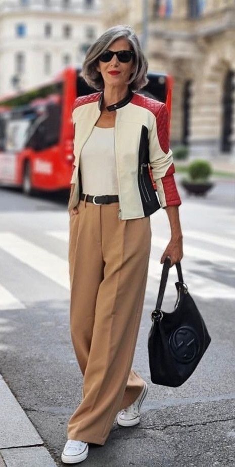 Slacks Outfit, Midlife Fashion, Perfect Fall Outfit, Stylish Fall Outfits, Winter Mode, Trendy Fall Outfits, Fashion Over 40, Fashion Over 50, 50 Fashion