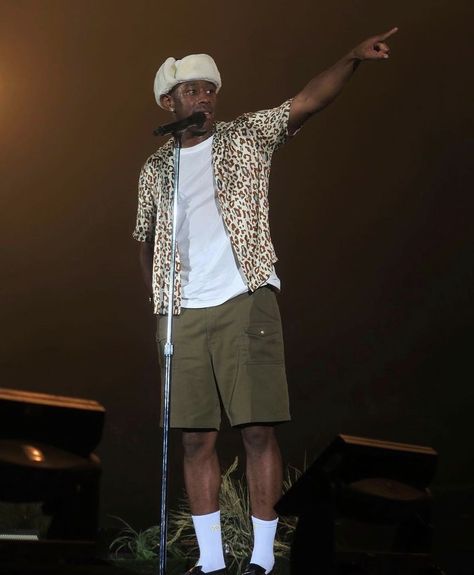 Tyler The Creator Festival Outfits, Tyler The Creator Coachella Outfit, Tyler The Creator Coachella, Tyler The Creator Ushanka, Taylor The Creator Outfit, Camp Flog Gnaw Outfits Men, Tyler The Creator Outfits Ideas, Tyler The Creator Fits, Tyler The Creator Concert Outfit