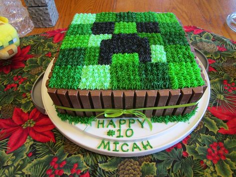 Minecraft Grass Block Cake, Minecraft Birthday Cake Buttercream, Creeper Minecraft Cake, Minecraft Cake Ideas Easy, Minecraft Dungeons Cake, Minecraft Party Cake, Minecraft Birthday Cake For Boys, Minecraft Cake Easy Simple, Simple Minecraft Cake