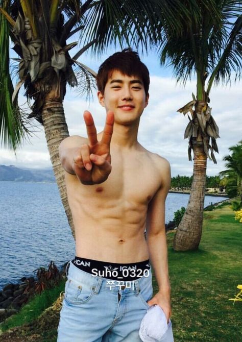 🔞HYUNG🔞 𝟔𝟓𝐊! on Twitter: "🔥 GLOW UP 🔥  #SUHO_IS_COMING  × Junmyeon ; #EXO… " Suho Abs, Exo Abs, Exo Background, Surfer Boys, Exo Suho, Exo Chen, Handsome Asian Men, Kim Junmyeon, Bts And Exo