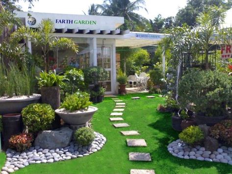 Effective landscaping tips for Philippine gardens | Pinoy ePlans Landscaping Shrubs, Small Garden Landscape, Succulent Landscape Design, Beautiful Landscaping, Japanese Garden Design, Easy Landscaping, Landscape Designs, Outdoor Gardens Design, Landscaping Tips