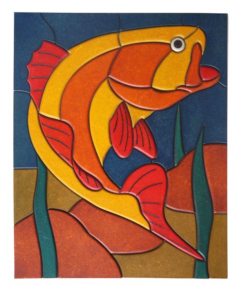 CARPA - Quadro em madeira de 3 e 6mm de espessura, alto relevo - Estilo Intarsia (Marchetaria) - Medida 40cm x 50cm. Wood Intarsia, Wooden Artwork, Different Forms Of Art, Intarsia Woodworking, Craft Wood, Marquetry, Scroll Saw, Art Forms, Pluto The Dog