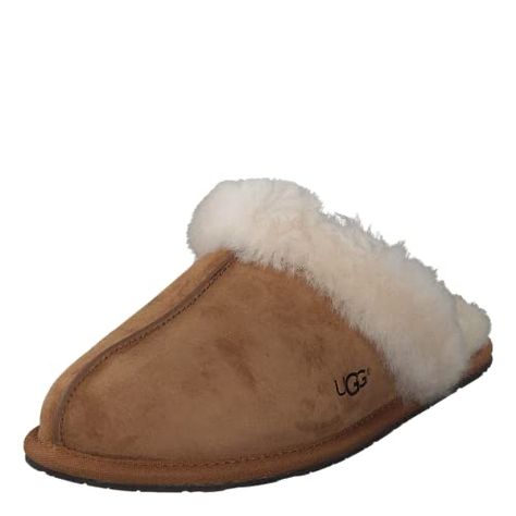 Uggs Slides, Uggs Slippers, Ugg Store, Winter Footwear, Footwear For Women, Ugg Slippers, Classic Boots, Cozy Fits, House Slippers