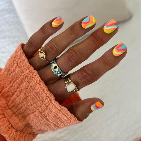 Nail Art Bright, Groovy Nail Art, Watermelon Nail Designs, Groovy Nails, Watermelon Nail, Bright Summer Nails Designs, Bright Nail Art, Feet Nail Design, Nail Glam