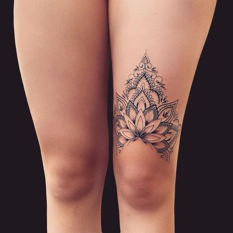 Mandala Tattoo Leg, Front Thigh Tattoos, Tato Mandala, Mandala Thigh Tattoo, Mandela Tattoo, Shin Tattoo, Hip Thigh Tattoos, Henna Tattoo Hand, Leg Tattoos Women