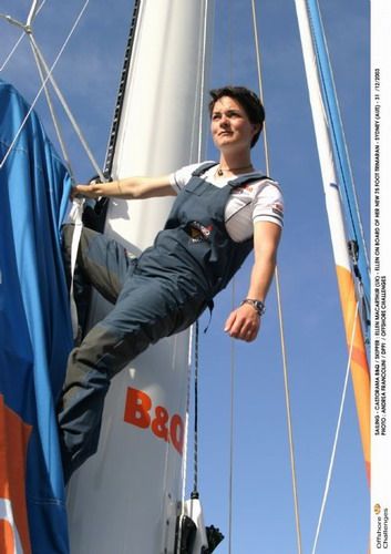 Dame Ellen MacArthur, yachtwoman who became in 2004 the fastest person to sail around the world singlehanded Sporting Legends, Life In The Uk, Sailing Gear, Shes Amazing, Yacht Life, Londonderry, Sports Hero, World Record, Sail Boat