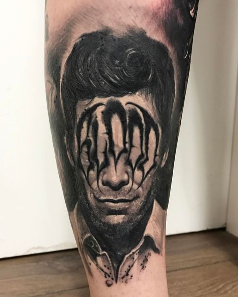 Face without eyes Dexter Tattoo, Morgan Tattoo, Anrijs Straume, Dimebag Darrell, Dexter Morgan, Sleeves Ideas, Badass Tattoos, Leg Sleeves, Tattoos Ideas