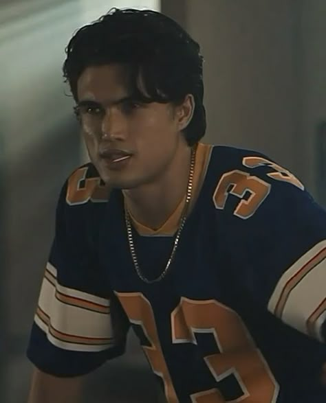 riverdale scene screencap charles melton Charles Melton Aesthetic, Malachi Riverdale, The Midnight Club Riverdale, Reggie Mantle, Charles Melton, Smash Board, Riverdale Characters, Riverdale Aesthetic, Actors Male