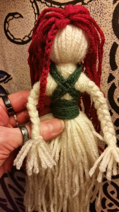 Brigid Yarn Dolly For Imbolc • Free tutorial with pictures on how to make a shrine in under 60 minutes Brigid Imbolc, Imbolc Crafts, Imbolc Brigid, Imbolc Ritual, Book Pic, 5 Braid, Wiccan Sabbats, Wiccan Crafts, Pagan Crafts