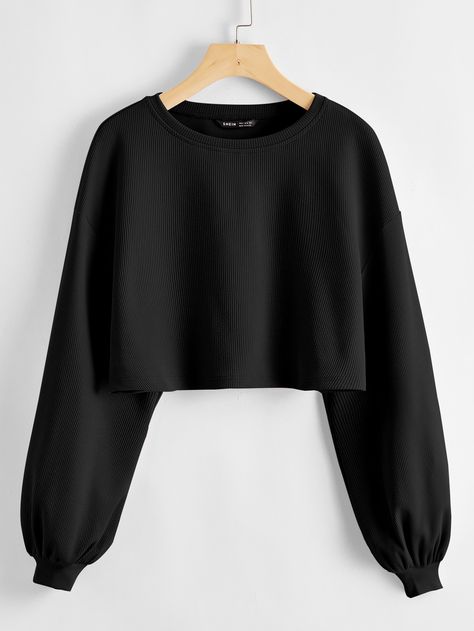 Solid Drop Shoulder Crop Top | SHEIN USA Crop Top Outfits, Cropped Tops, Women T Shirts, Girls Fashion Clothes, Teen Fashion Outfits, Black Crop Tops, Plus Size T Shirts, Cropped Sweater, Plus Clothing