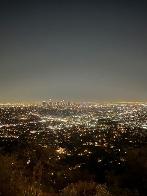 Griffith Park Observatory, Life In La Aesthetic, The Griffith Observatory, La Sunset Aesthetic, Griffith Observatory At Night, La Views Los Angeles Night, La Life Aesthetic, Griffith Observatory Aesthetic, La Lifestyle Aesthetic