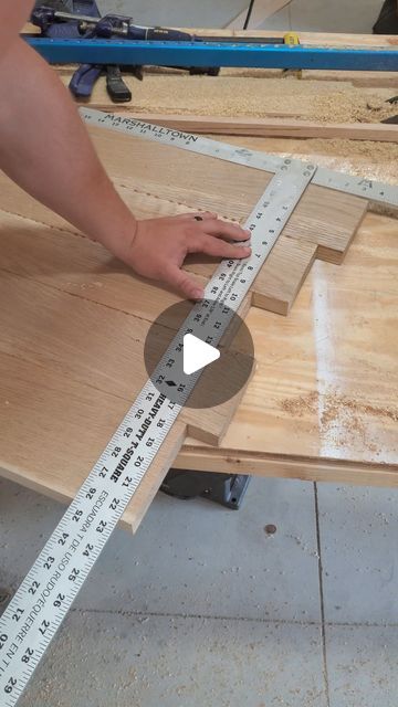 Woodshop Ideas, Cross Cut Sled, Wood Jig, Table Saw Sled, Best Table Saw, Table Saw Jigs, Diy Table Saw, Woodworking Jigs, Woodworking Skills