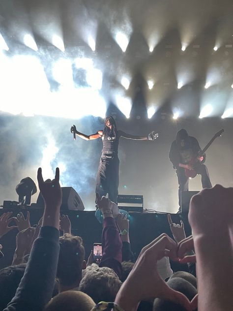 playboi carti at concert after his set Aesthetic Hip Hop, Rap Concert, Festival Aesthetic, Music Rap, Rap Wallpaper, Concert Stage, Concert Aesthetic, Dream Concert, Concert Festival