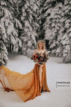 Boho Winter Photoshoot, Winter Shoot Ideas Models, Dress In Snow Photoshoot, Snow Photoshoot Dress, Winter Indoor Photoshoot, Winter Dress Photoshoot, Winter Photoshoot Dress, Outdoor Boudiour Ideas Winter, Winter Fairytale Photoshoot