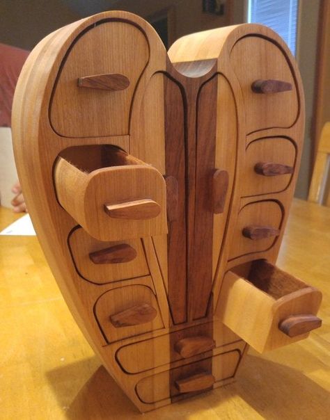 Heart Bandsaw Box | LumberJocks Woodworking Forum Bandsaw Box Ideas, Chest Woodworking Plans, Chest Of Draws, Bandsaw Box, Unusual Furniture, Whimsical Furniture, Amazing Woodworking, Woodworking Box, Cool Wood Projects