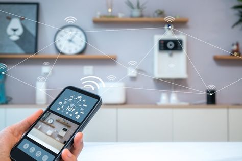 The 12 Biggest Mistakes You Can Make With Your Smart Home Devices - Bob Vila Best Home Automation, Smart Home Automation Systems, Brown Roof, Best Smart Home, Smart Home Design, Exterior Paint Colors For House, Home Automation System, Apple Homekit, Smart Home Automation