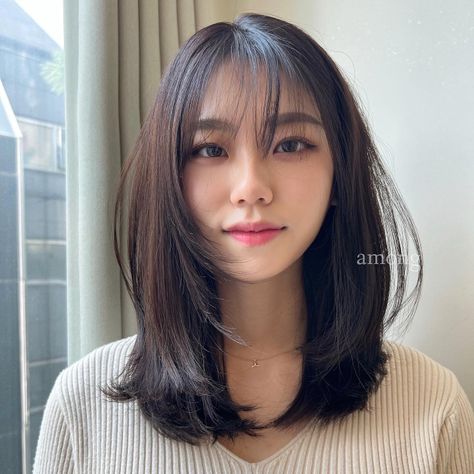 Korean Medium Haircut, Kawaii Hairstyles For Short Hair, Kawaii Hairstyle, Hairstyle Korean, Short Hair Inspiration, Korean Kawaii, Korean Haircut, Aesthetic Hairstyles, Cute Haircuts