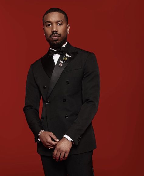 Michael B Jordan Tuxedo, Michael B Jordan Suit Style, Michael B Jordan Black Suit, Michael B Jordan Black And White, Michael B Jordan Modeling, Prom Looks For Guys, Elegant Men Style, Jordan Dress, Michael Bakari Jordan