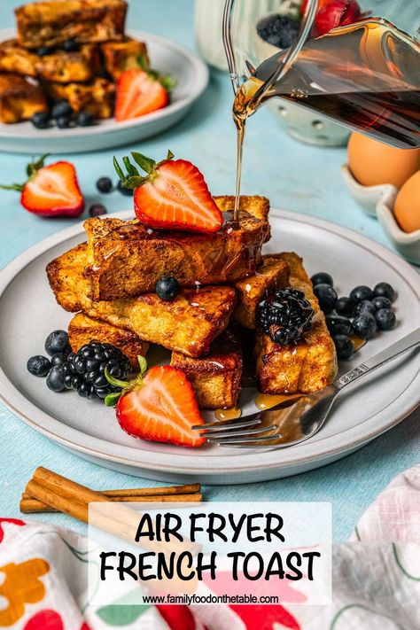 Air Fryer French toast sticks are just a few simple ingredients and quick and easy enough to whip up any morning. French Toast Air Fryer, Oven French Toast Recipe, Toast Air Fryer, Air Fryer French Toast Sticks, Air Fryer French Toast, Oven French Toast, French Toast Recipe Cinnamon, Sourdough French Toast, Easy French Toast Recipe