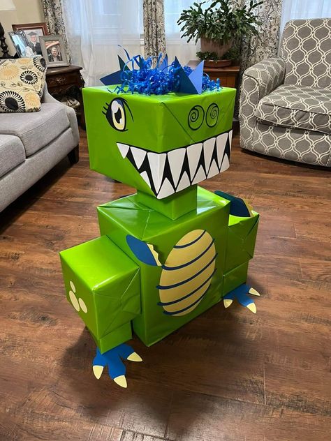 Make A Dinosaur, Nephew Birthday, Dinosaur Gifts, Christmas Classroom, Wrapping Ideas, Cute Dinosaur, Dinosaur Christmas, Dinosaur Birthday, Diy Birthday Gifts