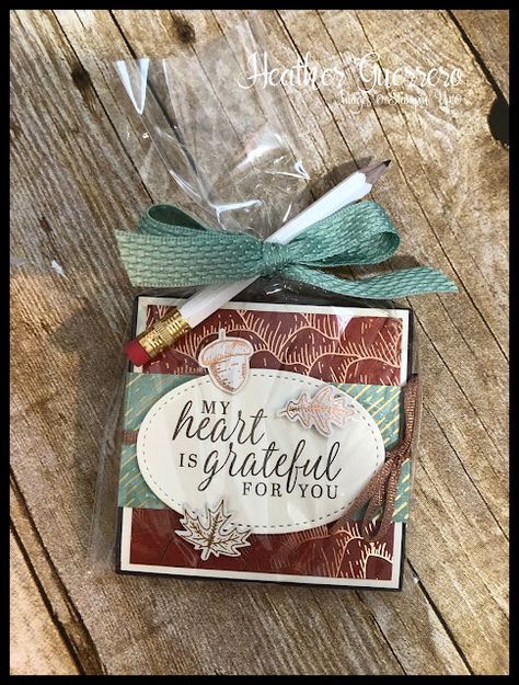 Heather Guerrero, Stampin' Up! Independent Demonstrator: Beautiful Autumn Post It Note Holder Gift To Make For Friends, Post It Note Holder, Post It Holder, Note Pad Holder, Notes Project, Notes Diy, Post It Note Holders, Swap Ideas, Christmas Craft Fair