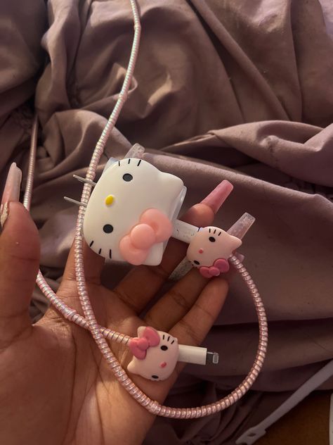 Hello Kitty Girl, Charger Protector, Images Hello Kitty, Hello Kitty Merchandise, Hello Kitty Things, Kitty Aesthetic, Hello Kitty Phone, Ac New Leaf, Kitty Girl