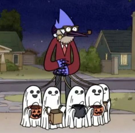 Regular Show Halloween, Halloween Adventure Time, Fall Tv Shows, Disney Movie Night Dinner, Cartoons Episodes, Scooby Doo Pictures, Helloween Wallpaper, Halloween Episodes, Disney Movie Night