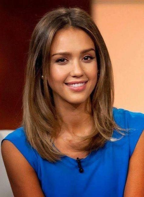 Jessica Alba Longbob Hair, Jessica Alba Hair, Great Haircuts, Hair Styles 2014, Shoulder Hair, Hair 2018, Hair Styles 2017, Long Bob Hairstyles, Short Hair Color