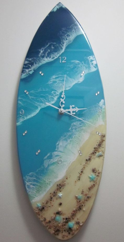 Diy Resin Wall Art, Diy Resin Projects, Surfboard Art, Resin Wall Art, Clock Art, Resin Furniture, Epoxy Resin Crafts, Resin Artwork, Diy Resin Art