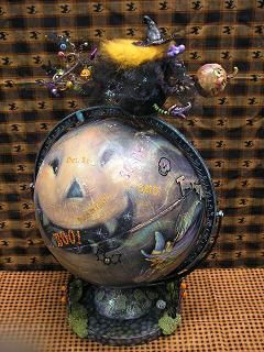 PP035 Globe Trotting Witches Halloween Globe, Globe Ideas, Facts About Halloween, Painted Globe, Globe Crafts, Halloween Folk Art, Halloween Facts, Globe Art, Halloween Painting