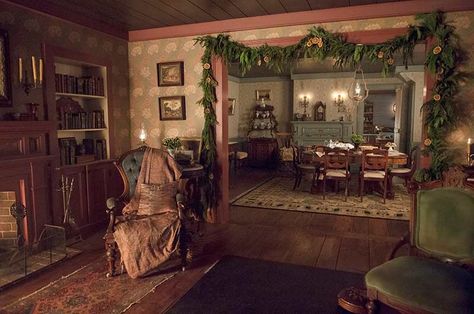 Little Women House, Trends For 2024, Louisa May Alcott, Set Decor, Little Women, Victorian Christmas, Cozy Christmas, Emma Watson, Women Set