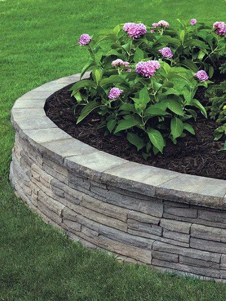 Top 40 Best Stone Edging Ideas - Exterior Landscaping Designs Stone Edging Ideas, Garden Border Stones, Stone Flower Beds, Garden Slabs, Stone Edging, Teenage Room Decor, Screen Plants, Landscaping Retaining Walls, Edging Ideas