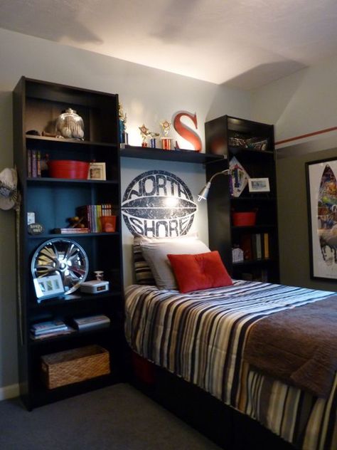 Obviously it would need to be decorated differently, but I love the idea of framing my bed with bookshelves. Bilik Tidur Lelaki, Teenage Boys Room Design, Small Boys Bedrooms, Teenager Bedroom Boy, Space Lighting, Large Shelf, Teenage Boy Room, Cabinet Shelves, Boys Room Design