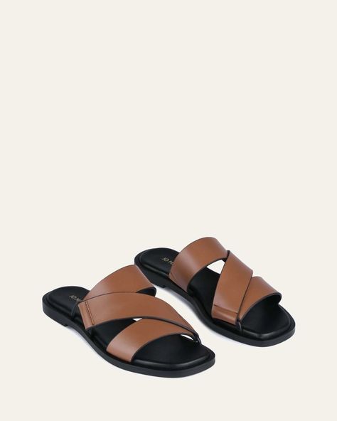 Male Slides, Jo Mercer, Leather Slippers For Men, Mens Leather Sandals, Women Slides, Right To Privacy, African Men Fashion, Dark Tan, Leather Slippers