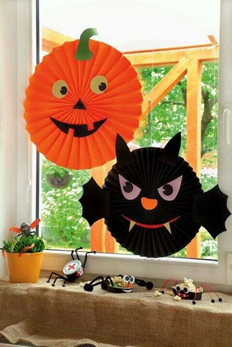 Halloween Moldes Halloween, Dekorasi Halloween, Bricolage Halloween, Halloween Decorations For Kids, Image Halloween, Fun Halloween Crafts, Halloween Arts And Crafts, Easy Halloween Decorations, Adornos Halloween