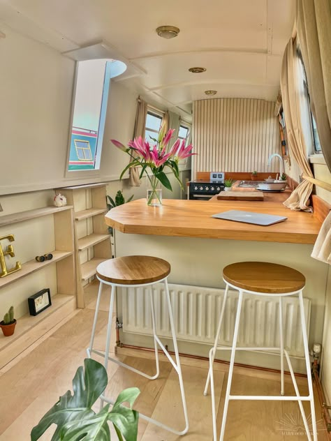 Bar Seating Area, Narrowboat Kitchen, Barge Interior, Canal Boat Interior, Barge Boat, Kitchen Breakfast Bar, Narrowboat Interiors, Boat Interior Design, Boat House Interior