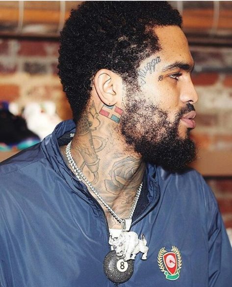 ♕PINTEREST:💎KIANIA💎 Tattoo Editorial, Dave East Tattoos, East Tattoos, Rapper Tattoos, Tattoos Pinterest, Kfc Recipe, Dave East, Men Tattoo, Men Faces