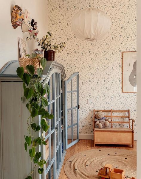 Scandi Nursery Ideas, Maeve Bedroom, Scandinavian Playroom, Nordic Nursery, Haute House, Scandinavian Nursery, Kids Deco, Kids Bedroom Inspiration, Nordic Living Room